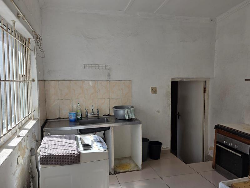 4 Bedroom Property for Sale in Salt River Western Cape